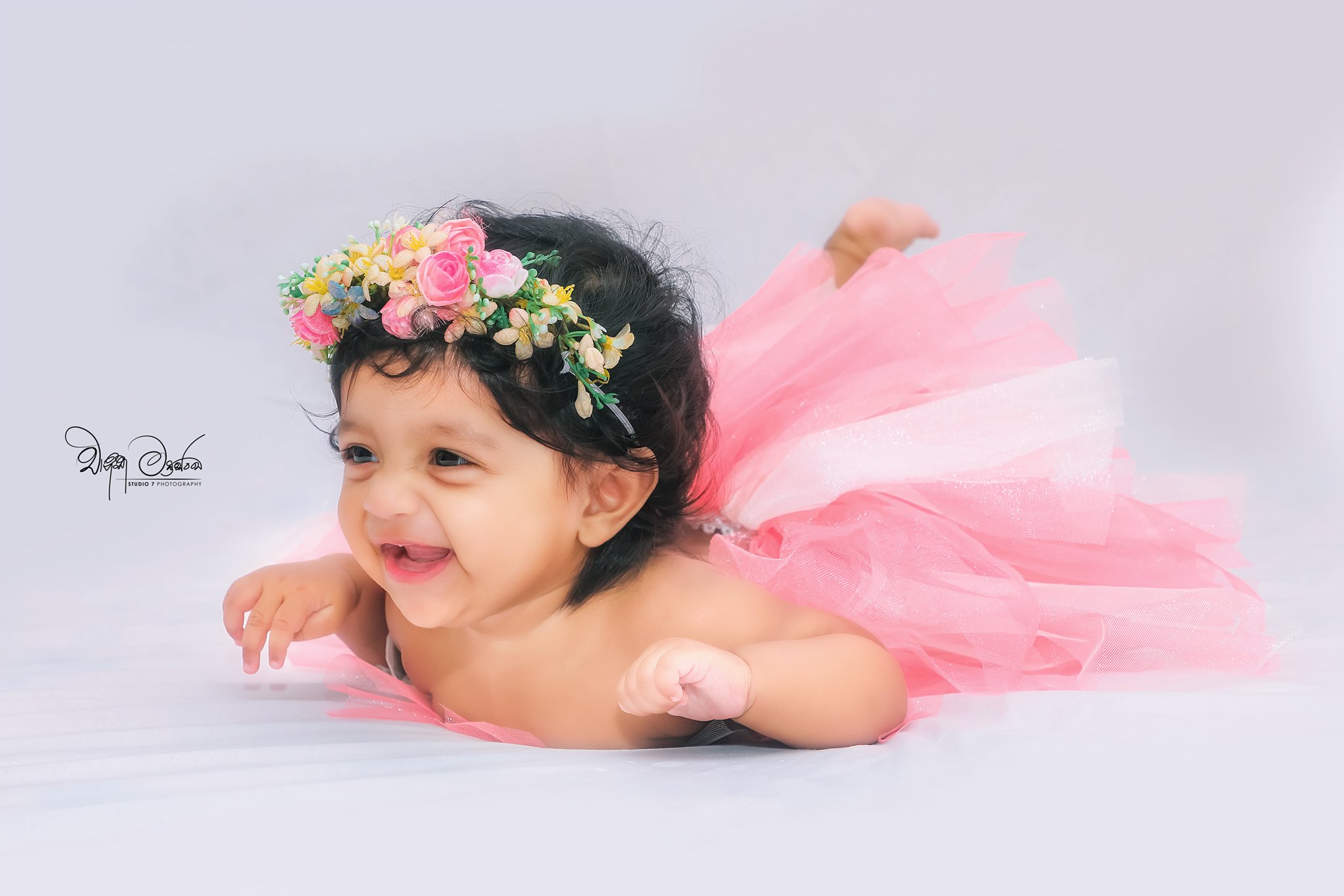 Little Fairy අනුතනි යෙසදි